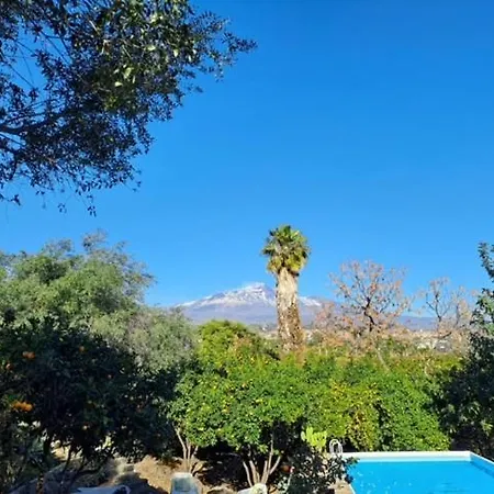 Holiday home L'aranceto Aci Catena